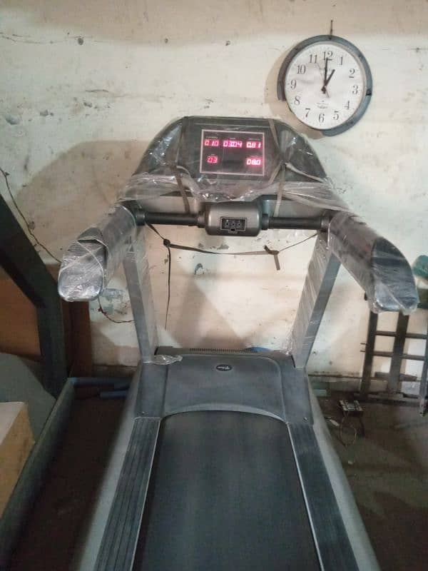 commercial Treadmill 4