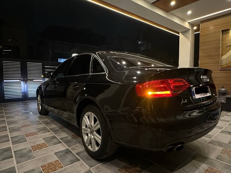 Audi A4 2009 5