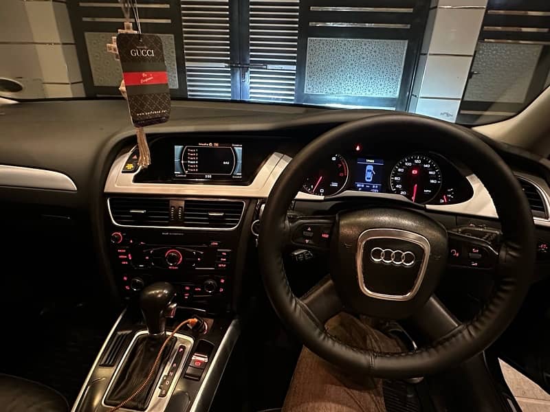 Audi A4 2009 9