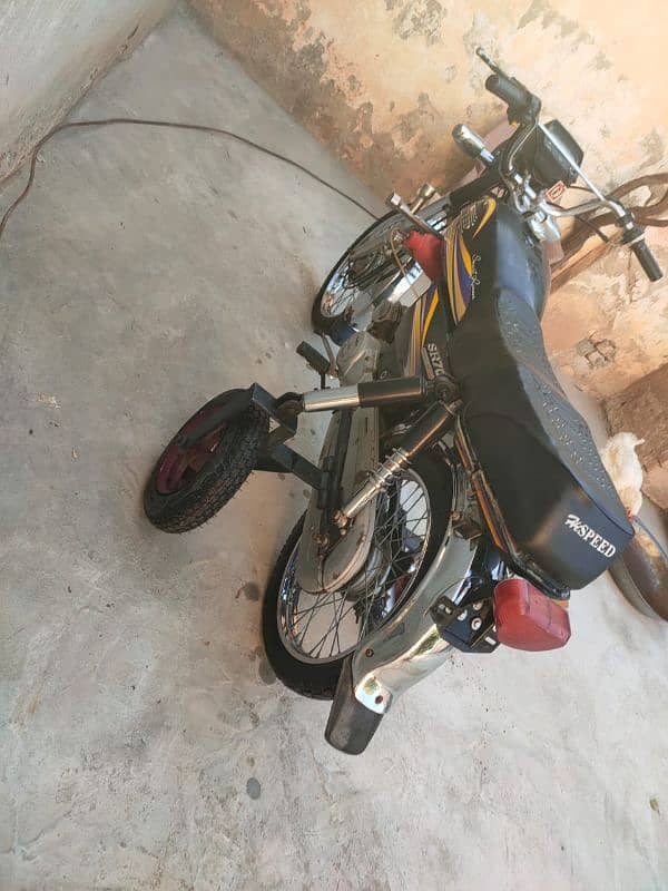 disable person bike hi speed 4