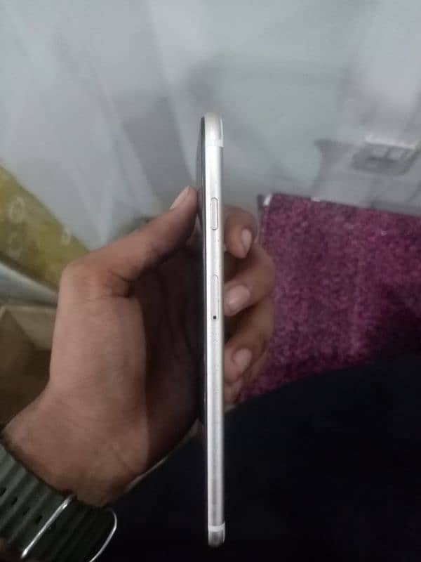 I phone 6plus pta 4