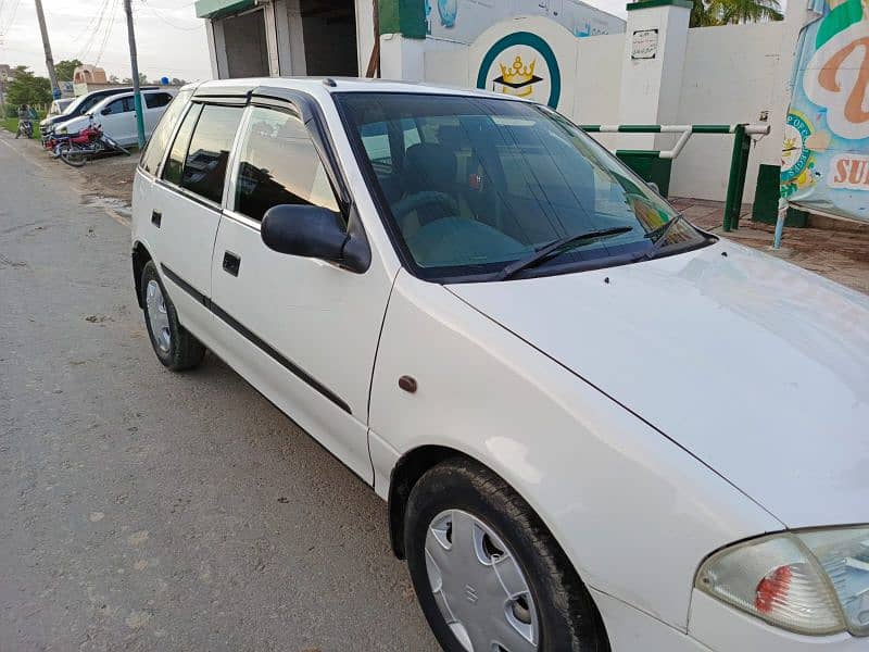 Suzuki Cultus VXR 2012 10