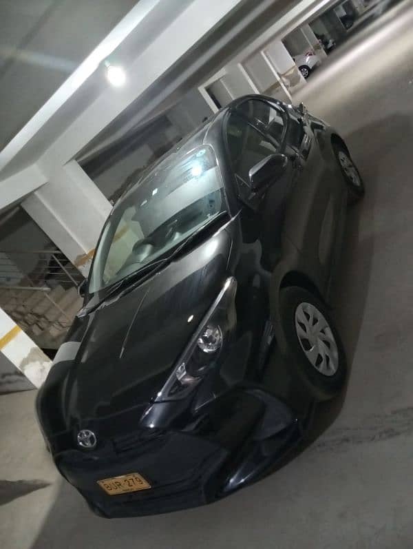 Toyota Yaris 2022 Hatchback 1.0 G Varient 24registered for sale. 3