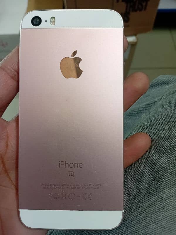 iphone se 1st generation 3