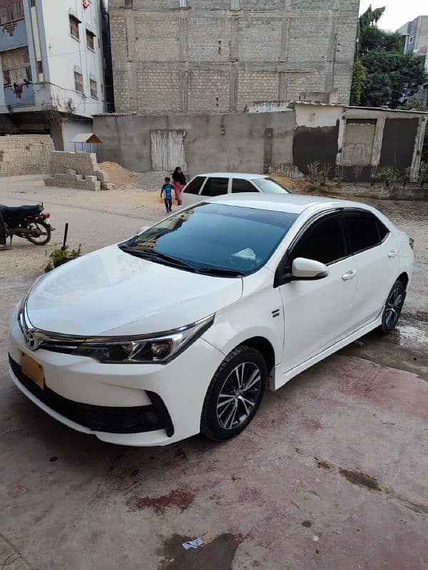 Toyota Corolla Altis 2018 3