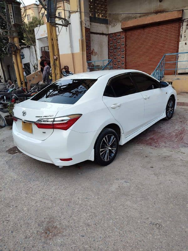 Toyota Corolla Altis 2018 5