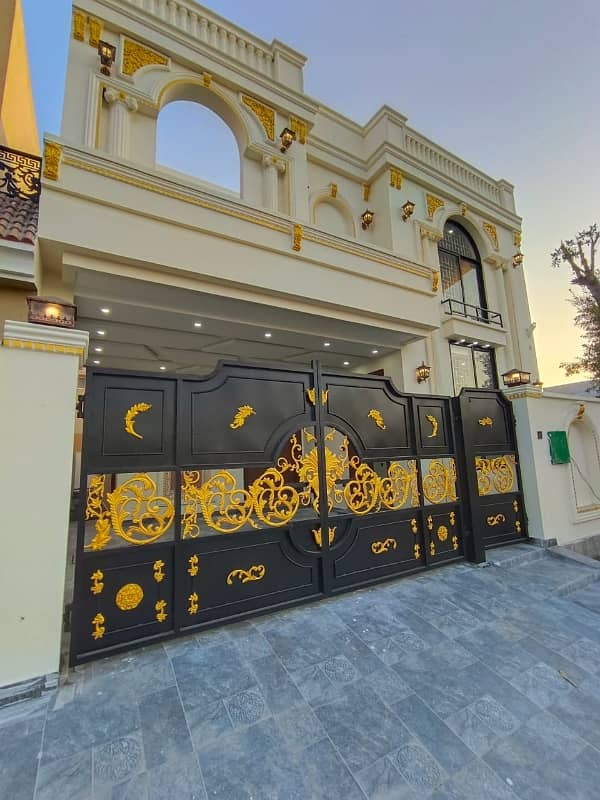 8 Marla Facing Park House For Sale Bahria Nasheman 1