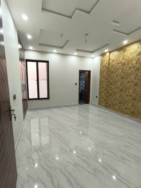 8 Marla Facing Park House For Sale Bahria Nasheman 8