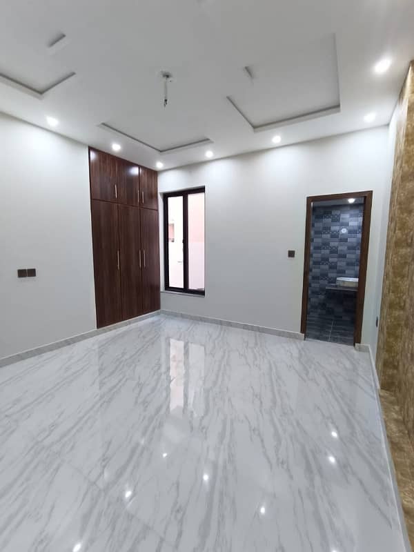 8 Marla Facing Park House For Sale Bahria Nasheman 11