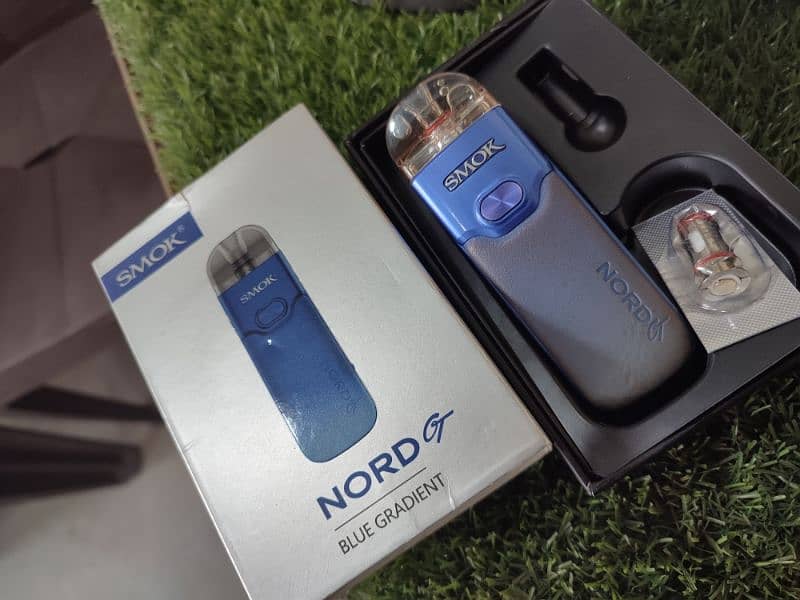 vape smoke Nord gt blue gradient 1