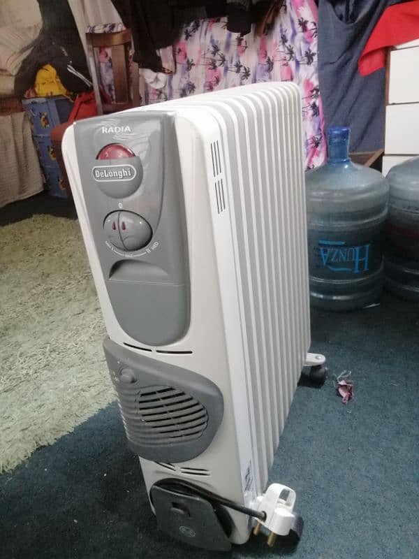 Electric heater condition 10/10 brande new 2