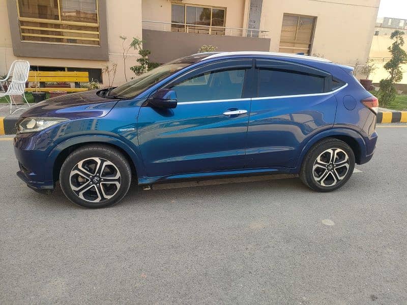 Honda Vezel 2022 4