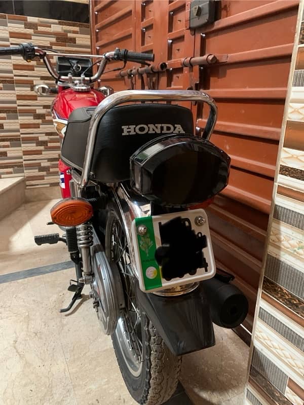 Honda 125 13