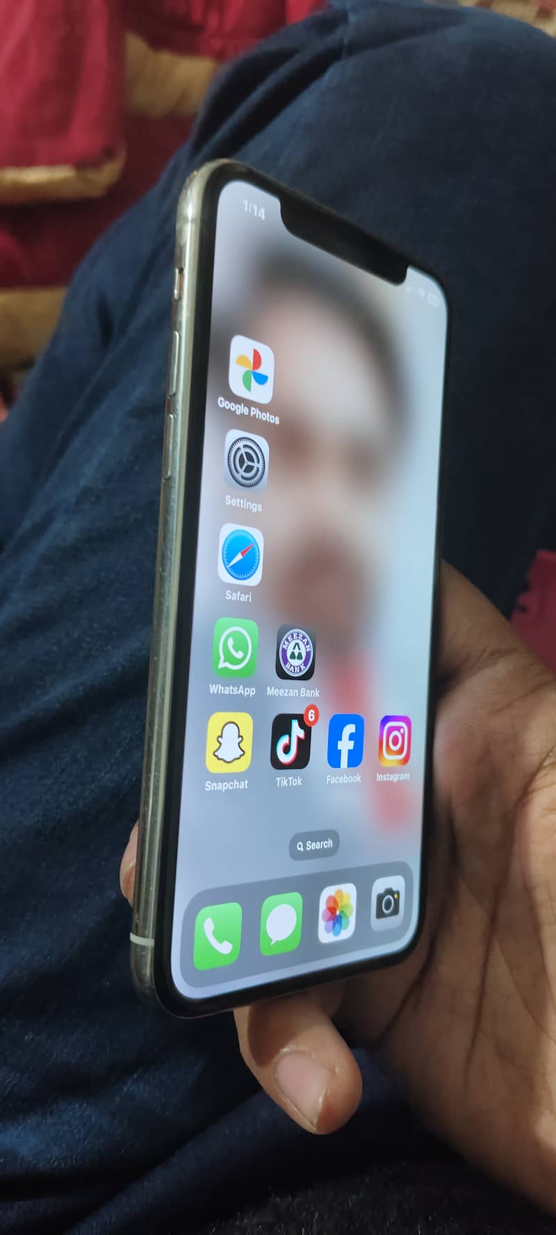 Apple iPhone 11 Pro White Colour 2