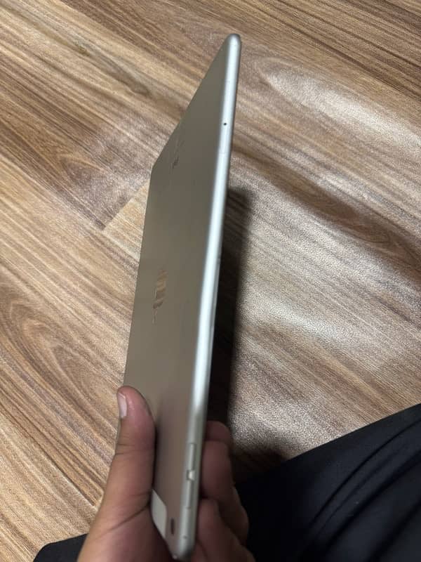 Apple ipad Air 2 2