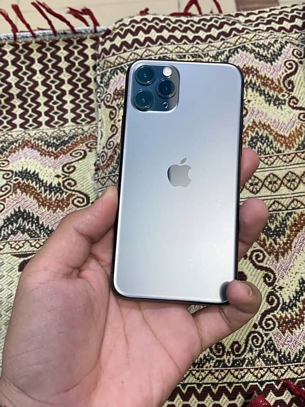 iphone 11 pro jv 256gb non pta nok active 95% BH 0