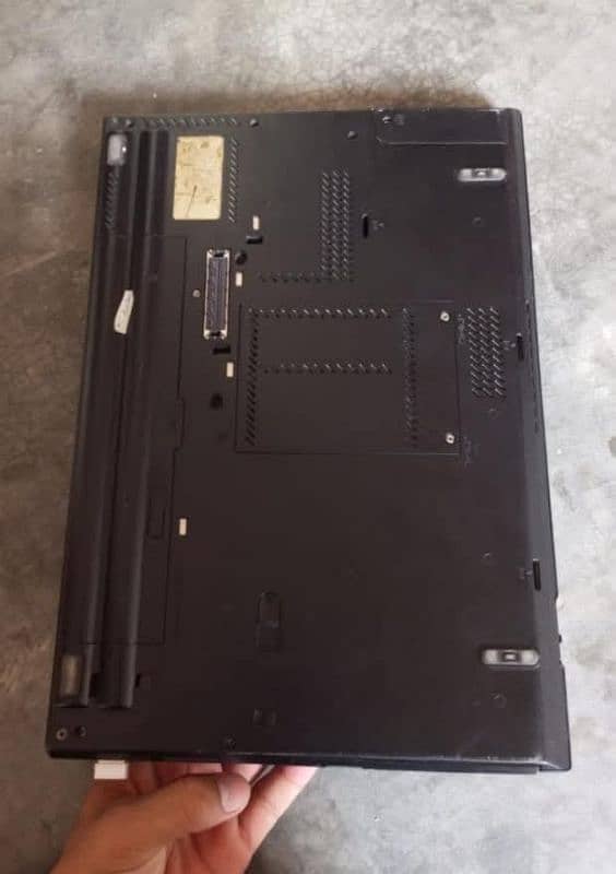 Lenovo laptop Core I7 Third Generation. kindly serious person contact. 3