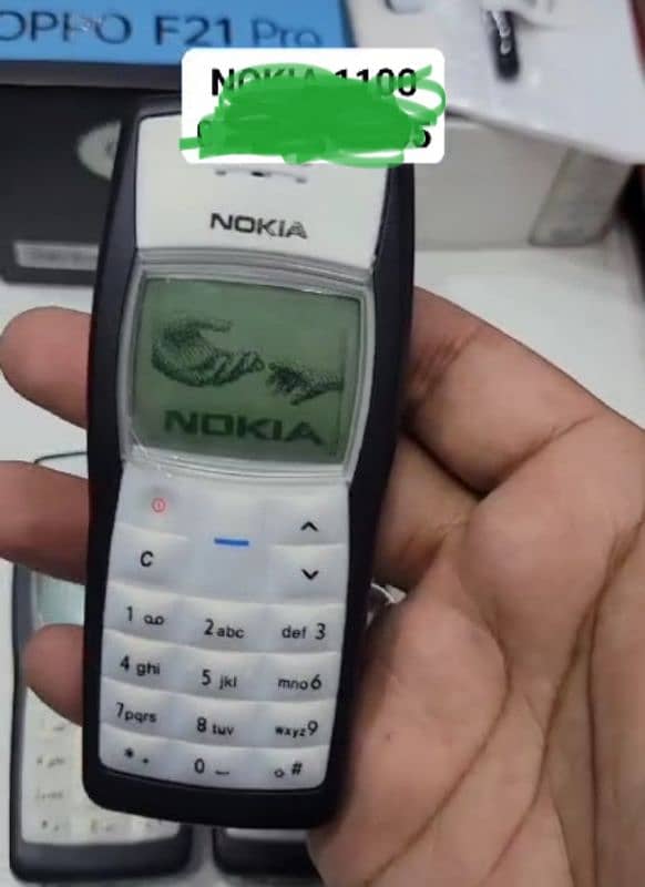 Nokia 1100 1