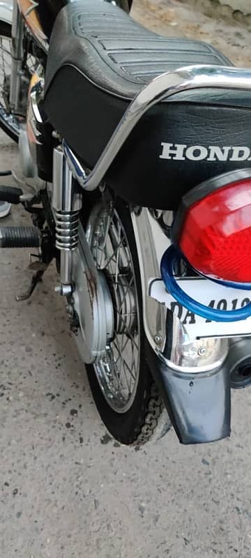 Honda 125 7