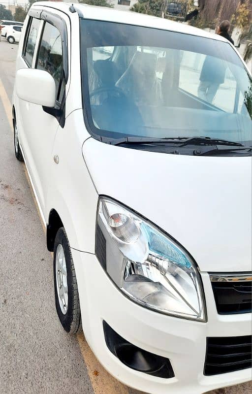 Suzuki Wagon R 2018 4