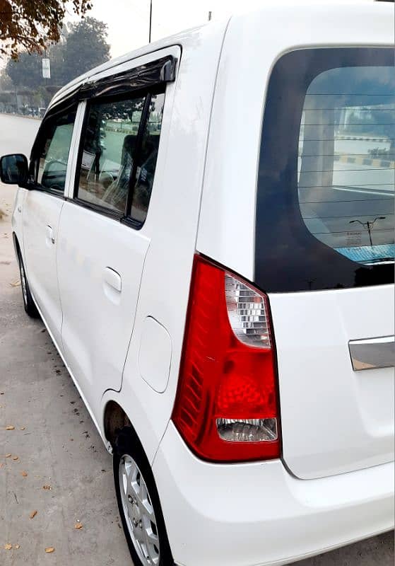 Suzuki Wagon R 2018 8