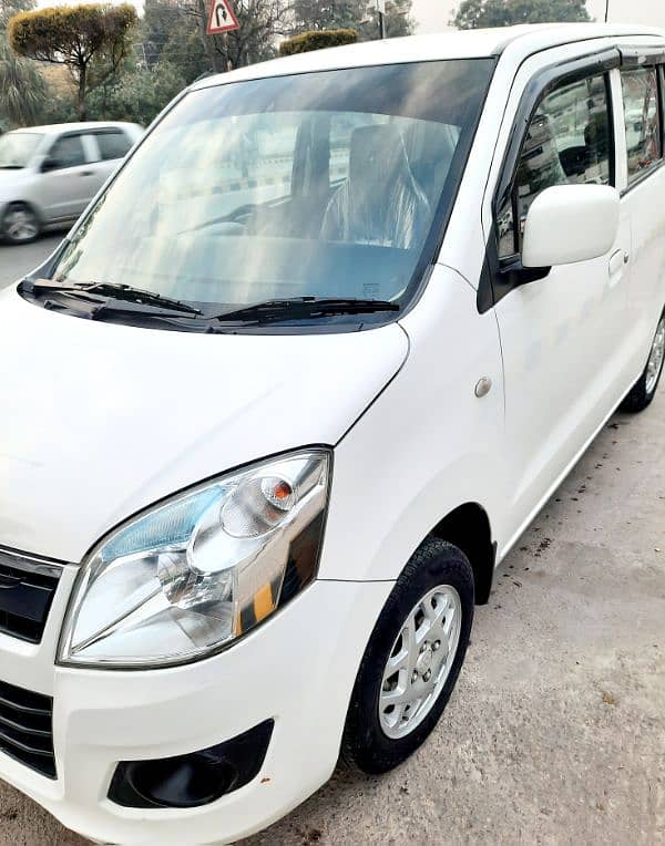 Suzuki Wagon R 2018 10