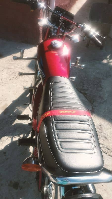 CG honda 125 for sale urgent with resonable price original tanki tapy 0