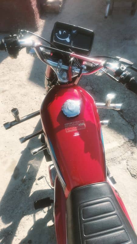 CG honda 125 for sale urgent with resonable price original tanki tapy 1