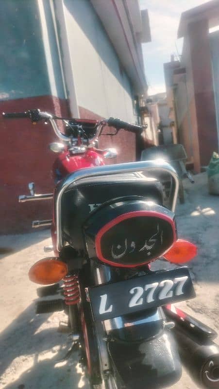 CG honda 125 for sale urgent with resonable price original tanki tapy 6