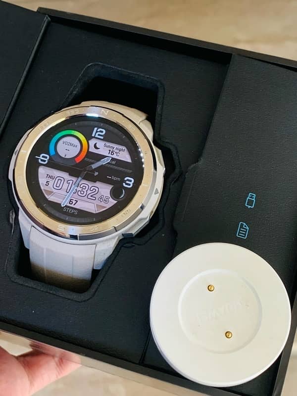 HONOR Watch GS Pro SmartWatch Heart Rate Monitoring Bluetooth Call 0