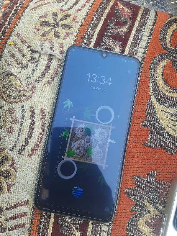 Vivo s1 4+1 gb ram 128gb with chrger 6