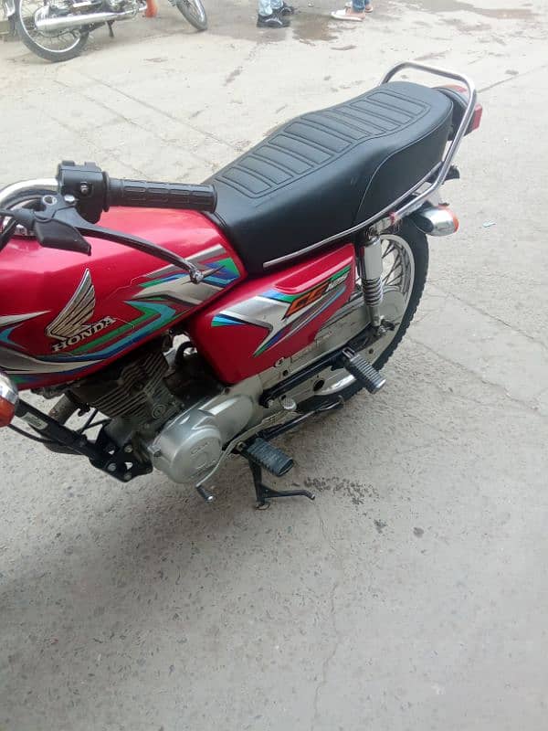 Honda 125  22/23  03244431622 4