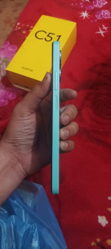 Realme c51 3/64 he box and mobile 3