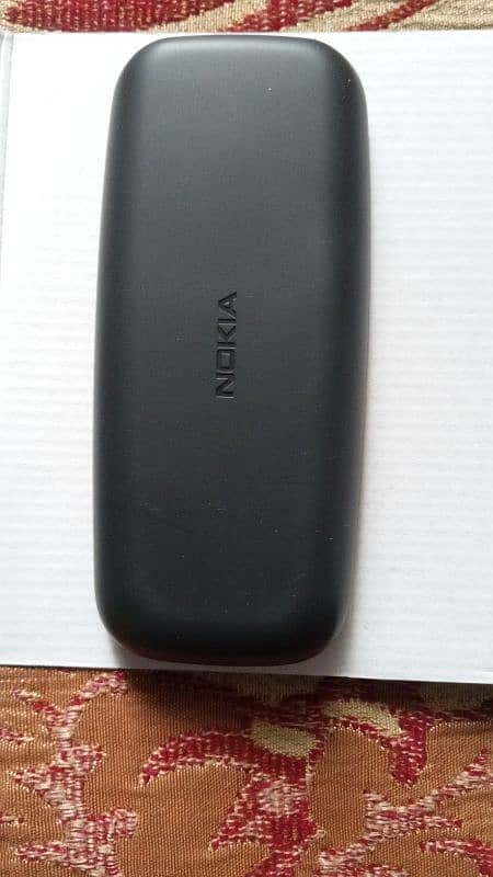 Nokia 105  keypad mobile 6