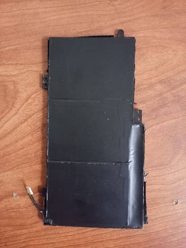 Hp laptop Battery for sale 98 % Battery Health, 1