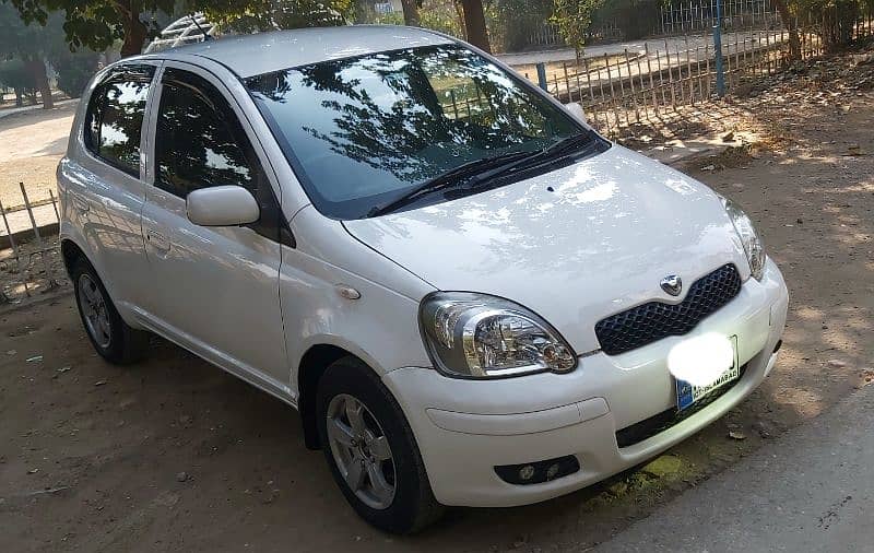 Toyota Vitz 2004 0