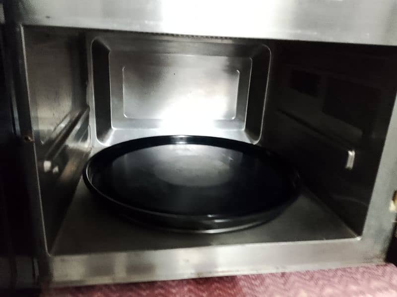 National Microwave 2in1 40 ltr 2