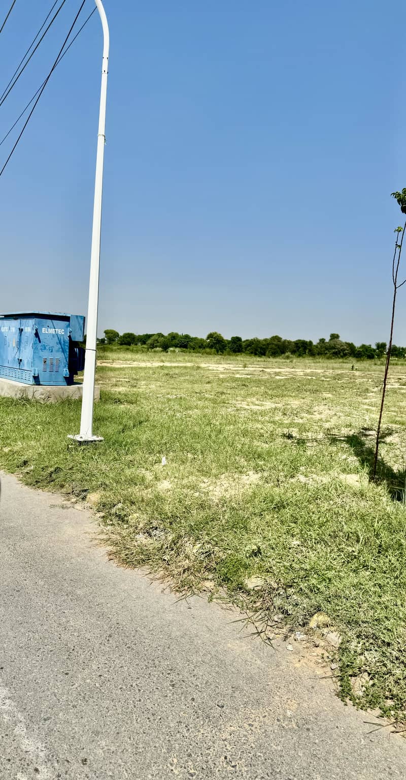 10 Marla Ready To Build Heighten Location Plots For Sale 22