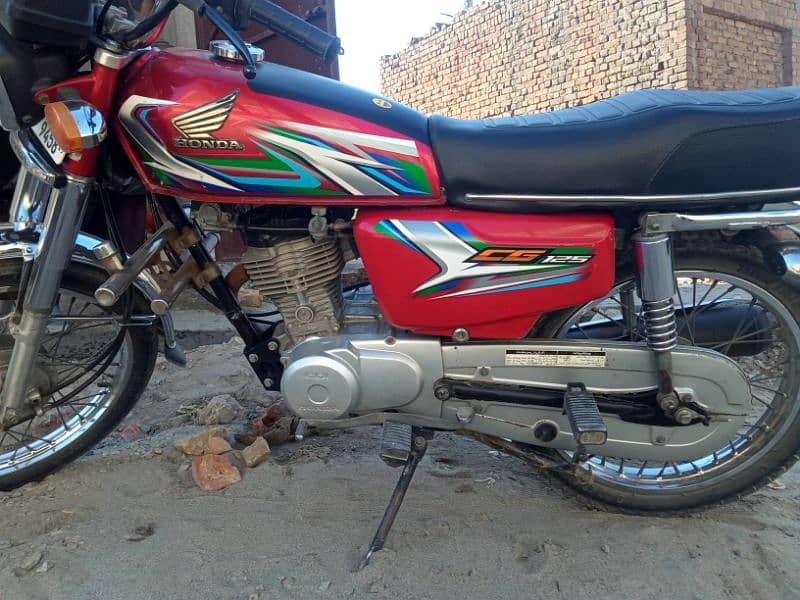 honda 125 full genion 2