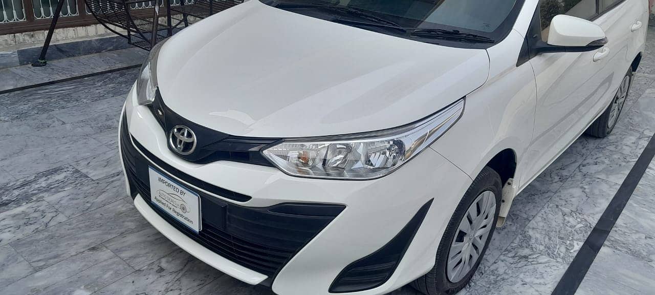 Toyota Yaris 2024 Manual punjab register driven only 2000km 1