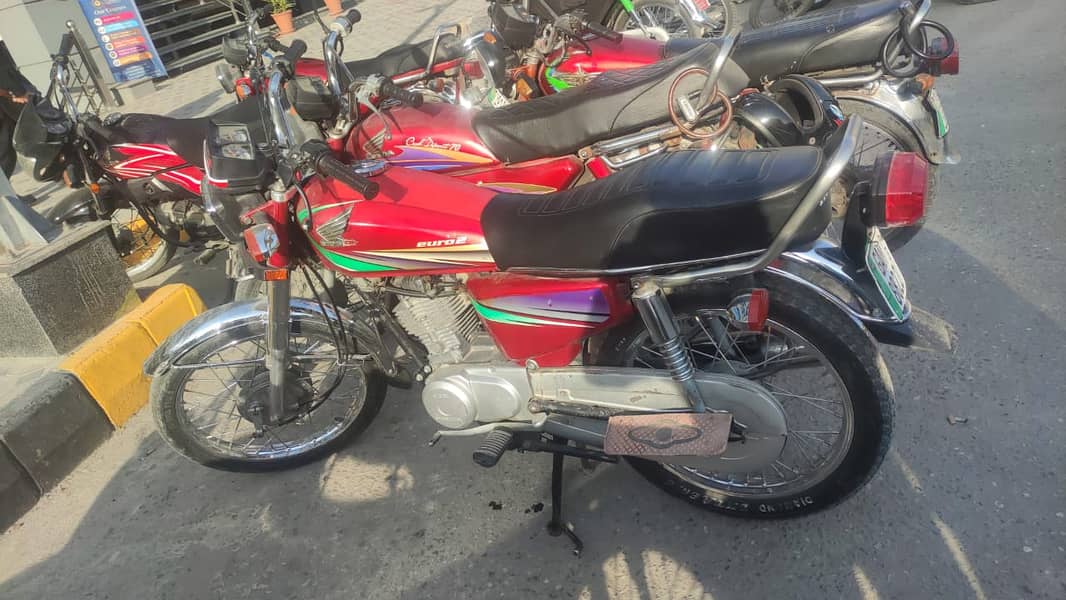 Honda CG 125 2013 2