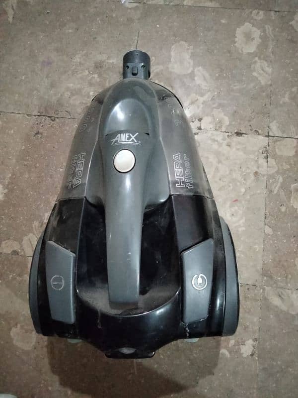 Anex 2200 watt vacuum cleaner 2