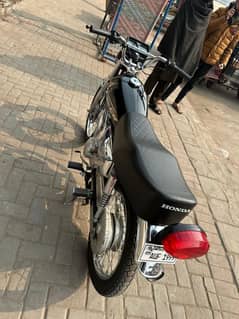 bicke for sale Honda 125 salif start