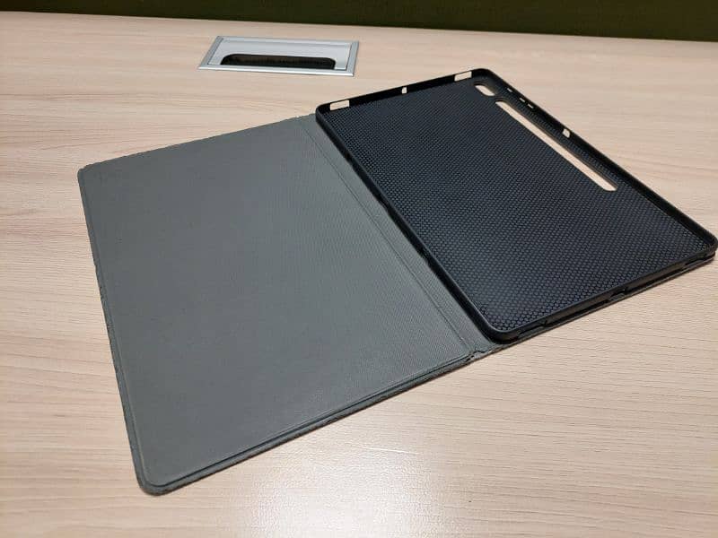 Samsung Galaxy Tab S7 plus 4