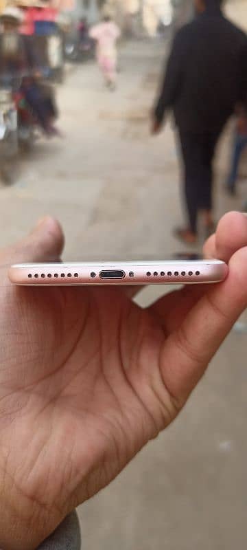 Iphone 7 Plus 128gb PTA Approved 10/9 2