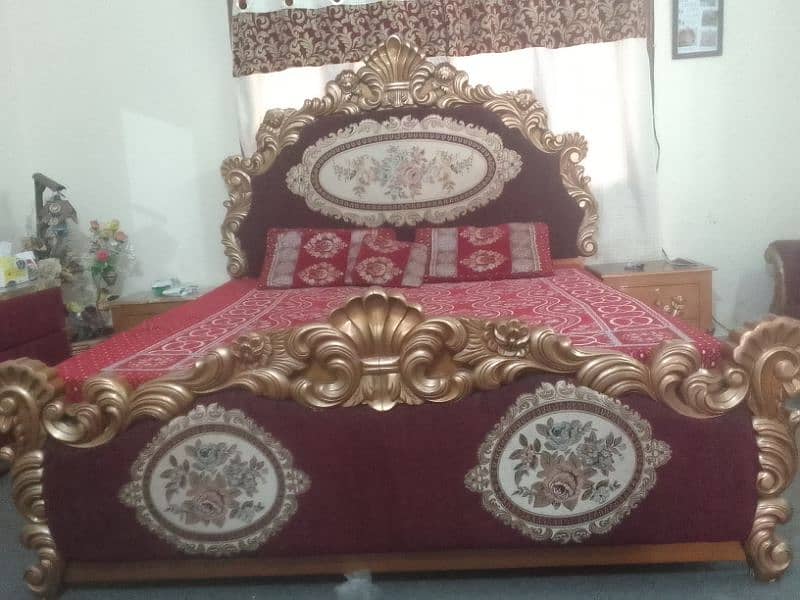 original chinioti bed with dressing tables for sale 1