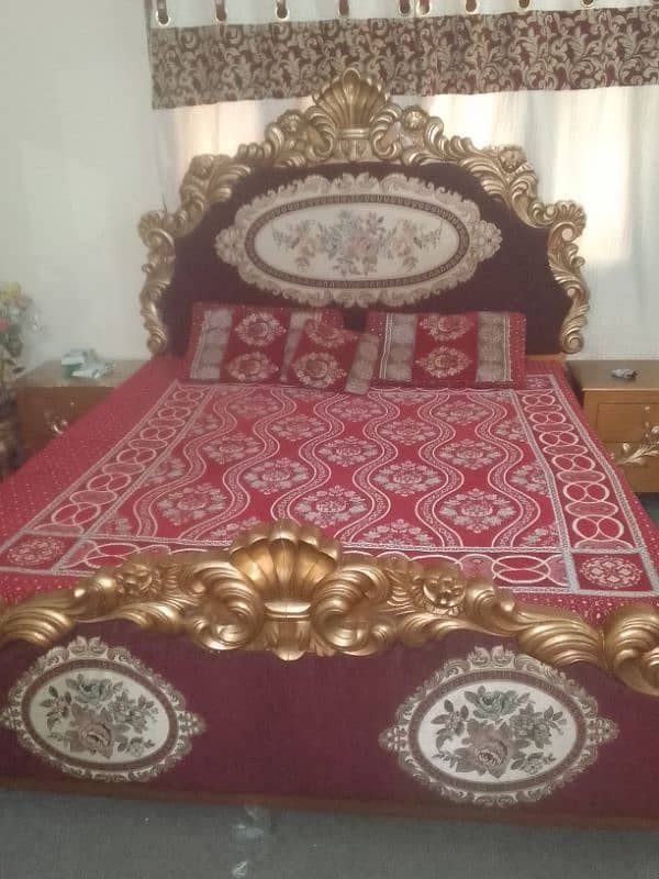 original chinioti bed with dressing tables for sale 3