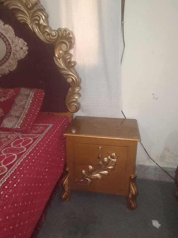 original chinioti bed with dressing tables for sale 6