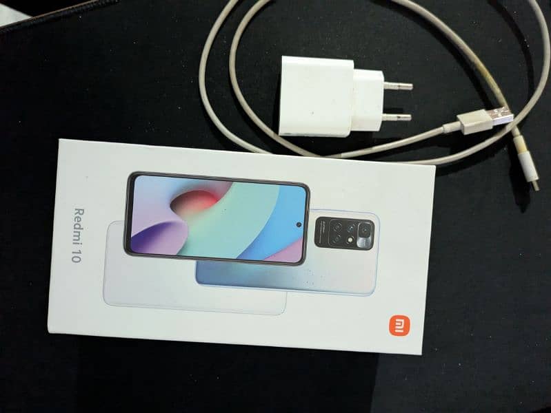 XIAOMI REMDI 10 4gb Ram / 128gb Storage With Box and Charger 2