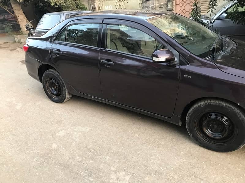 Toyota Corolla XLI 2013 Red Wine coour 3